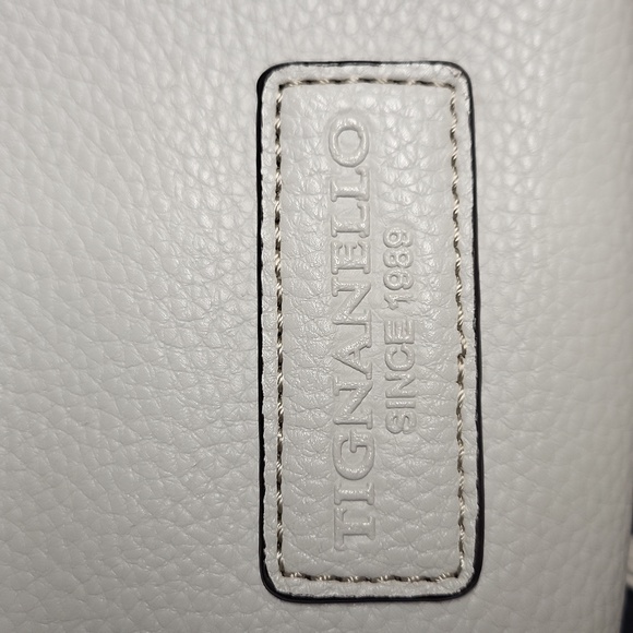 Tignanello white leather purse - Picture 2 of 8